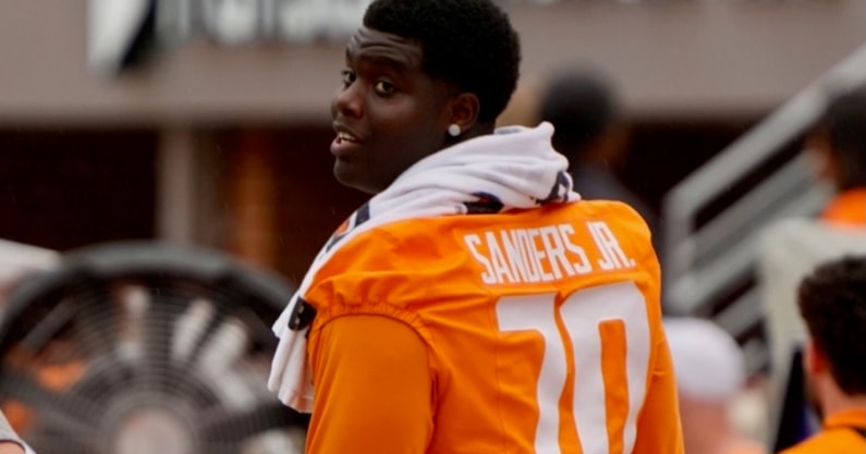David Sanders Jr. | Matt Ray, Volquest